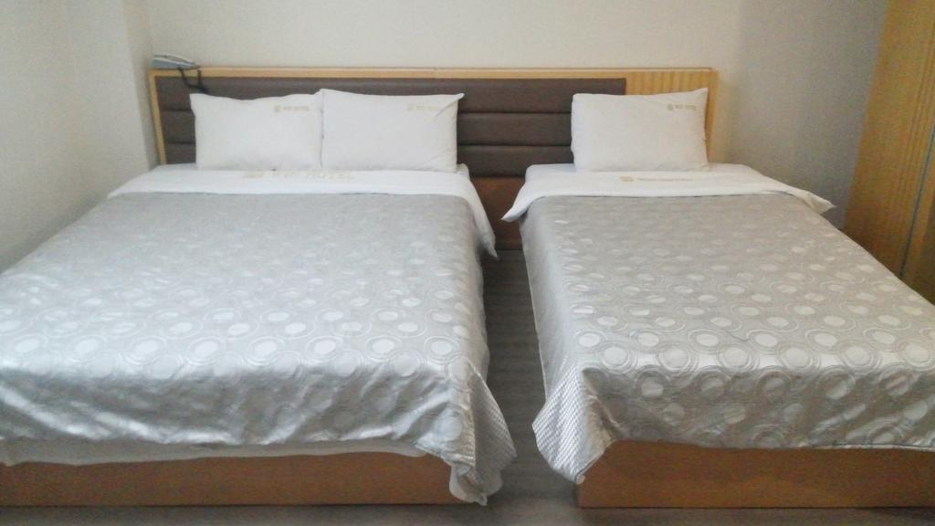 Geoje Win Hotel Quarto foto